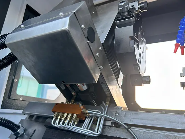 Small turning-milling compound machine